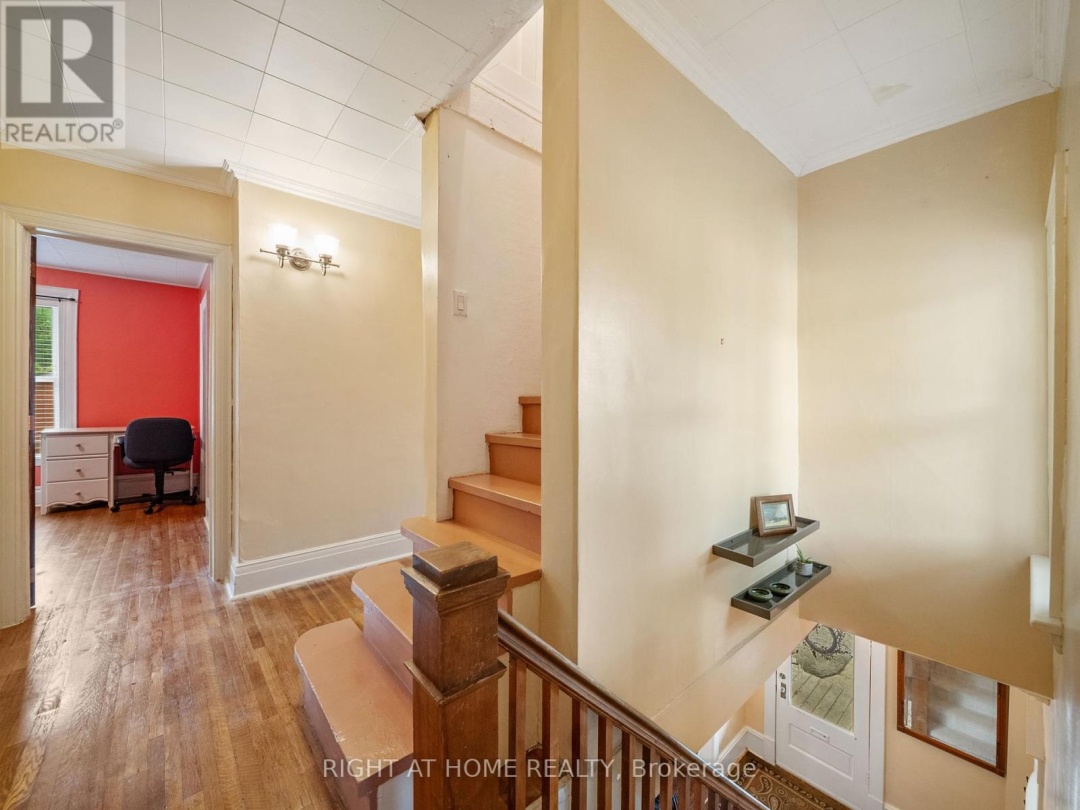 251 LACLIE STREET, 