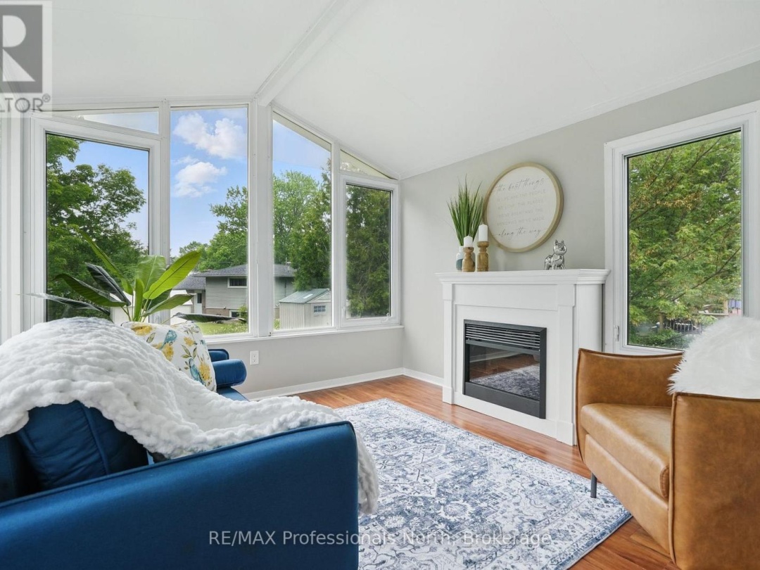 3 PLEASANT AVENUE, 
