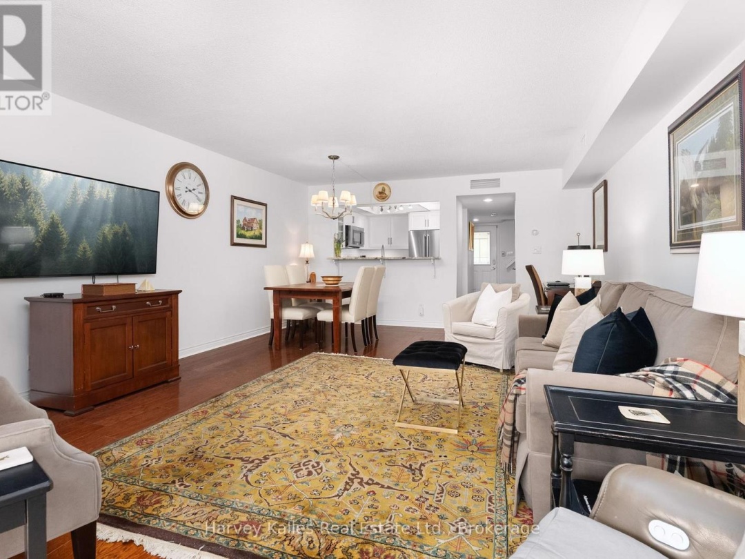 204 10 Coveside Drive, Fairy Lake