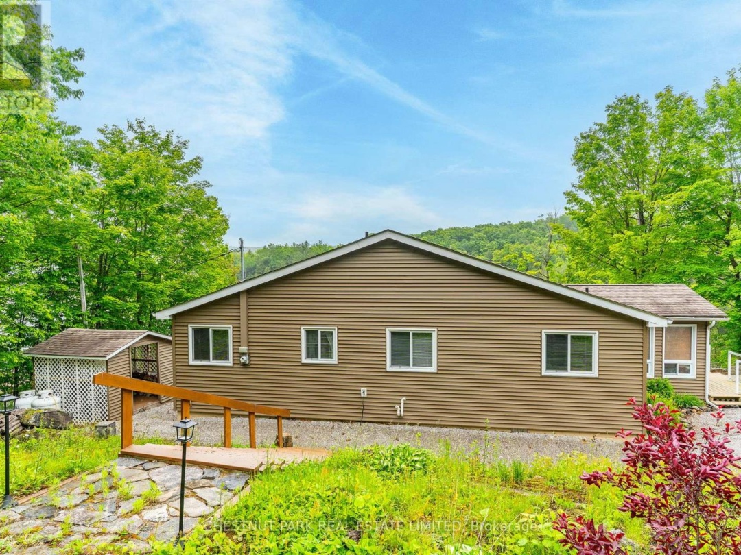 1601 CLAUDE BROWN ROAD, 