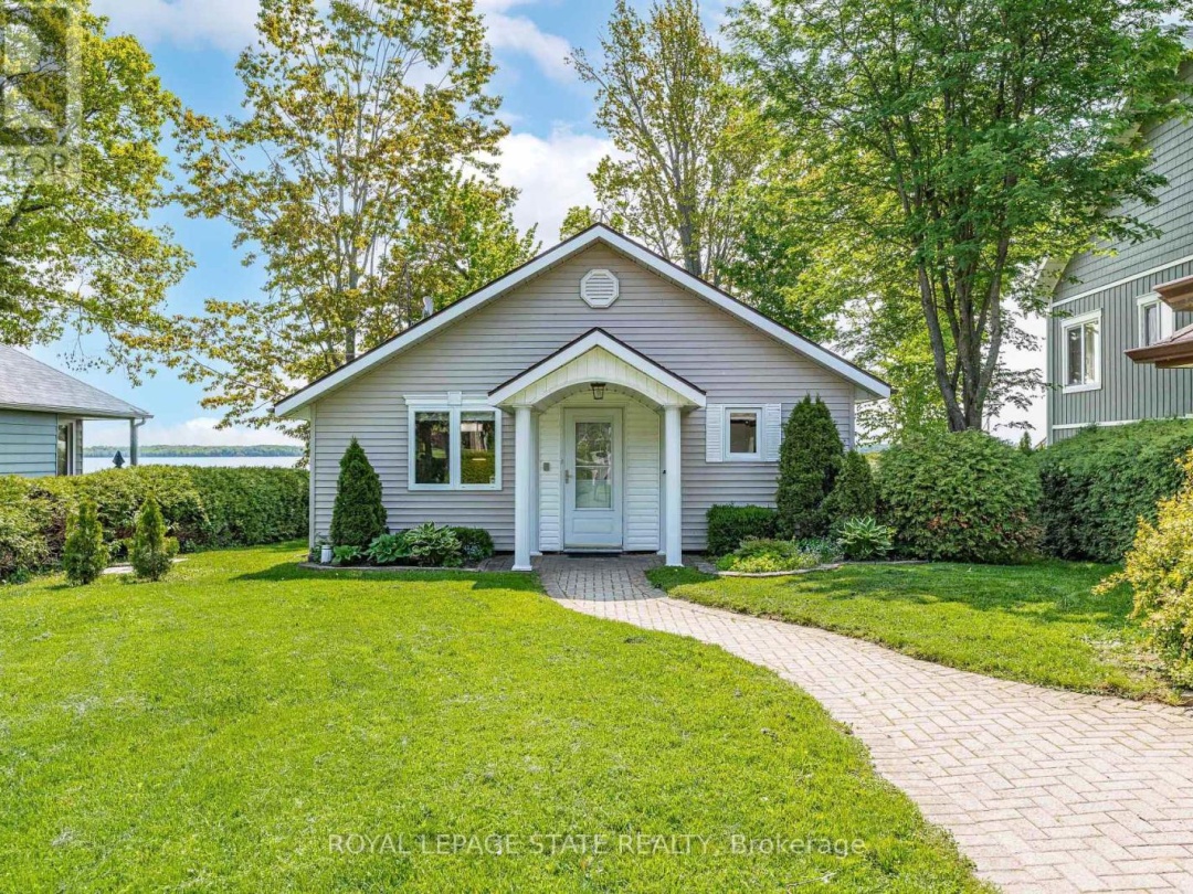 2703 LAKESIDE DRIVE, 