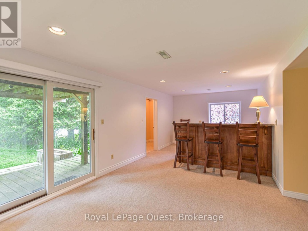 27 HEYDEN AVENUE, 