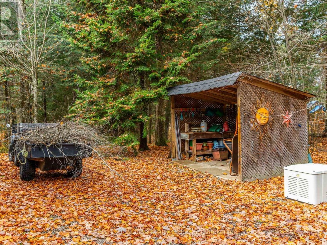 3526 WEST SHORE ROAD, Kennisis Lake