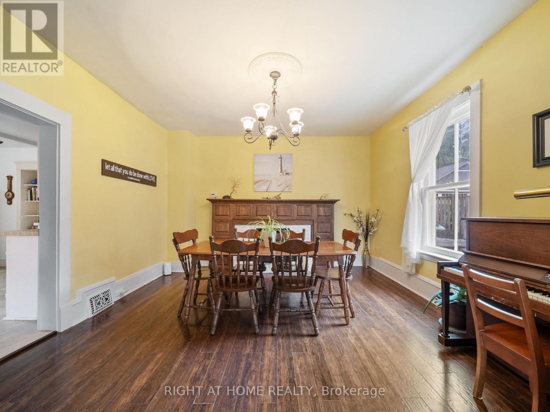 251 LACLIE STREET, 