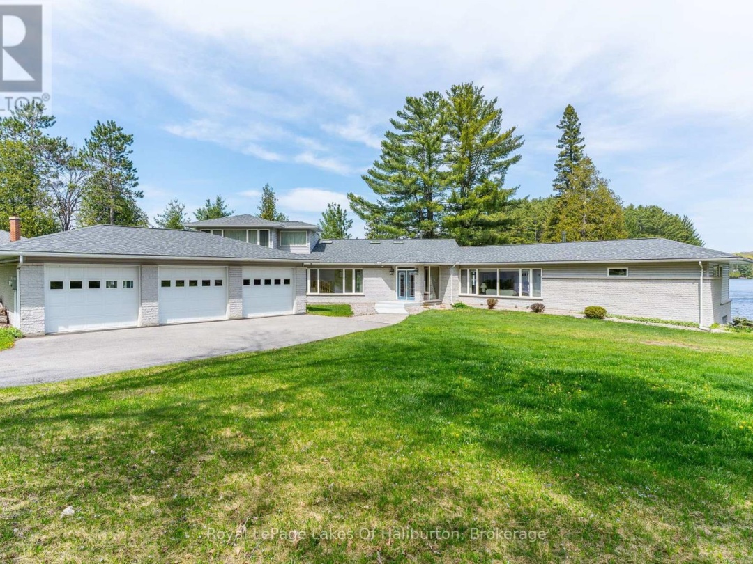 1089 PIONEER ROAD, Gooderham Lake