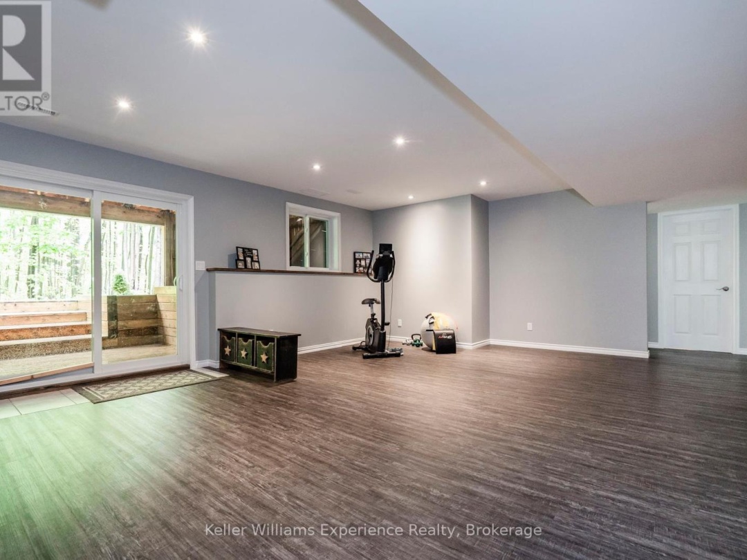 27 MEADOWS AVENUE, 