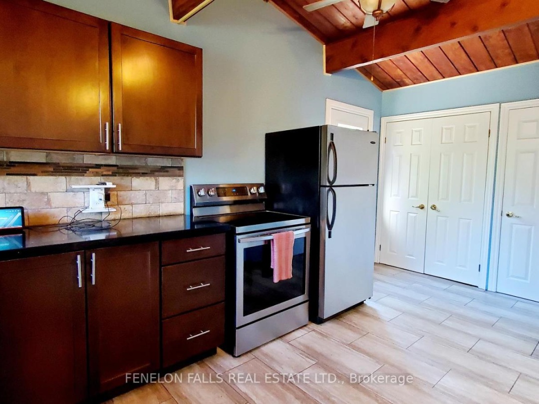 105 Cedarplank Road, Burnt Lake