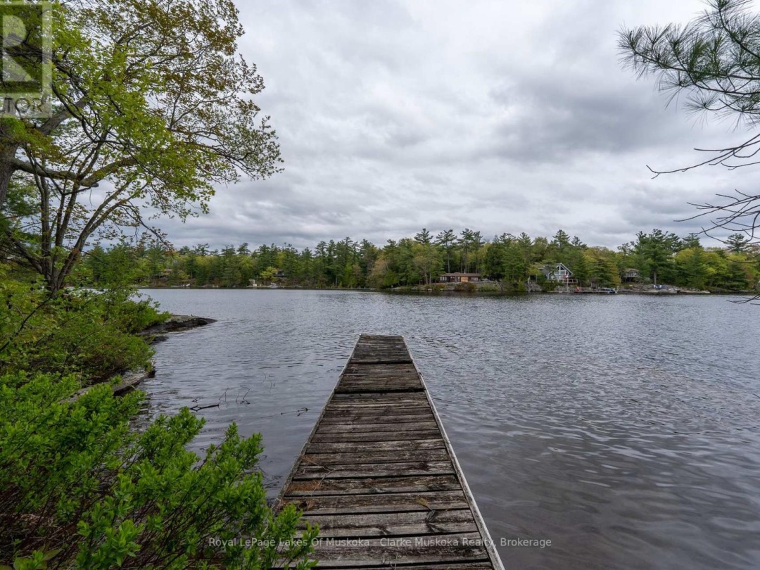 134 Pond Road, Six Mile Lake
