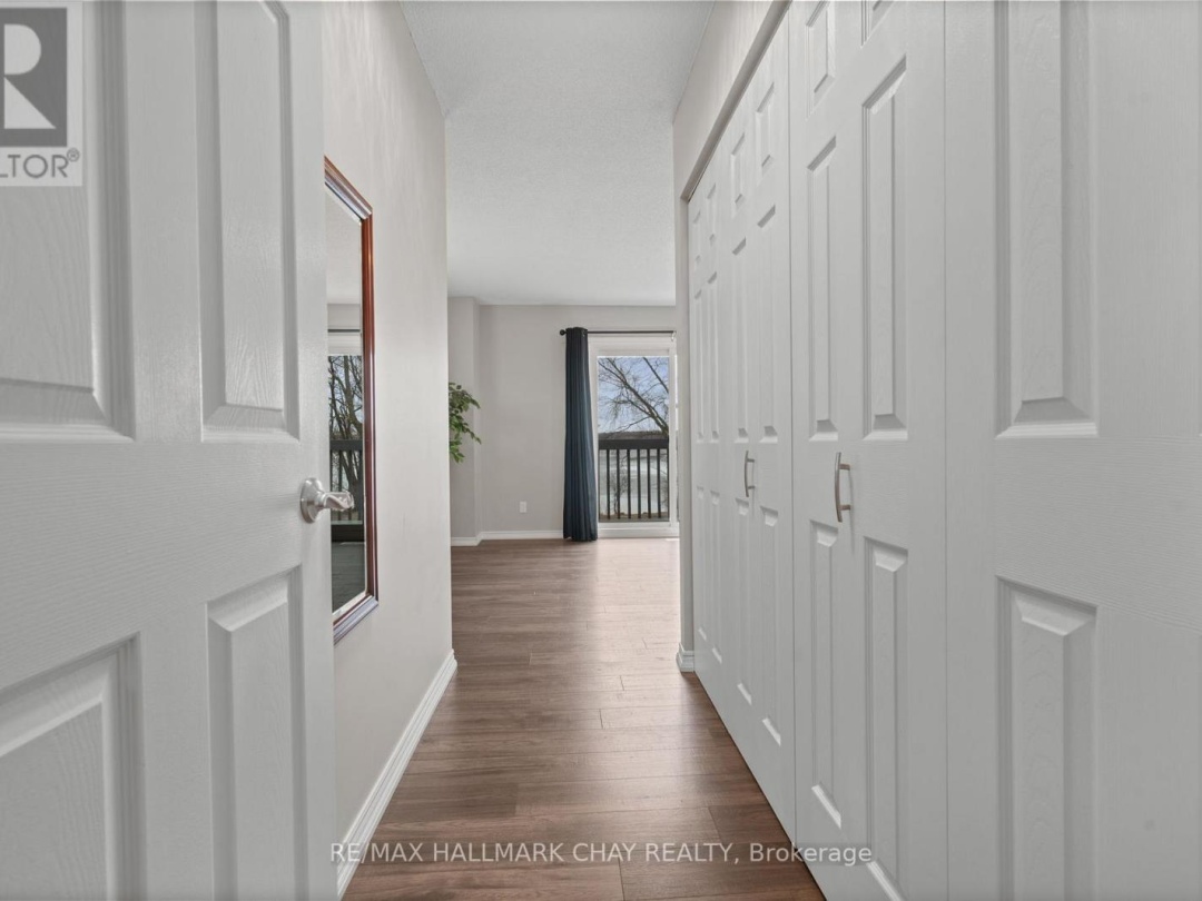 4 - 1 OLIVE CRESCENT, 