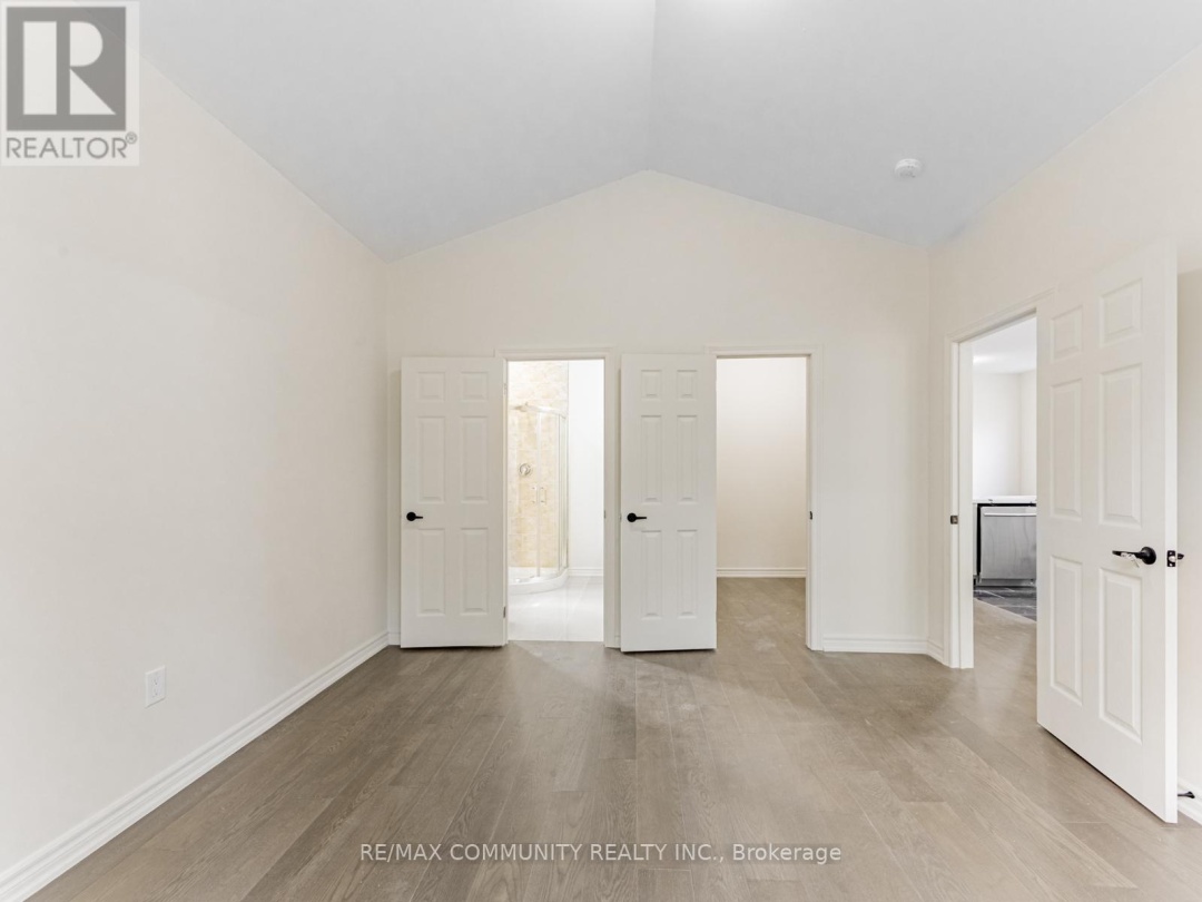 506 SIMCOE STREET, 