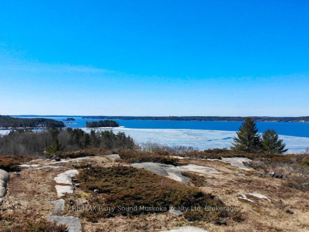 2C 20 Ryder Drive, McDougall
