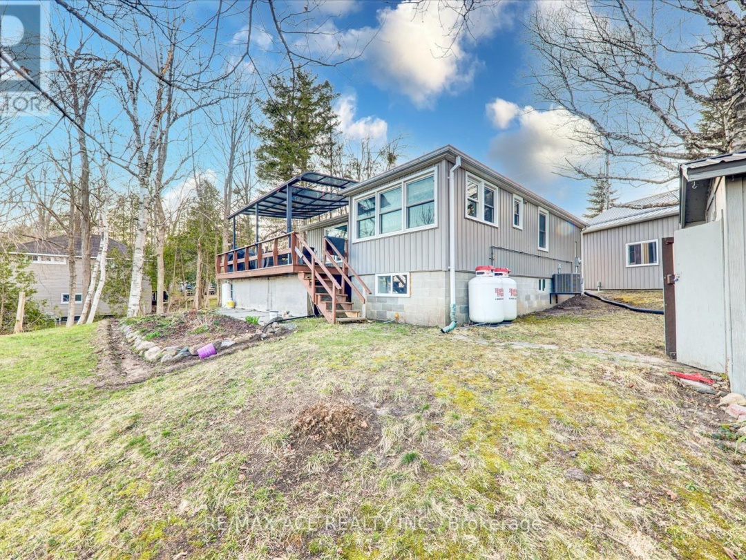 1308 Portage Road, Mitchell Lake