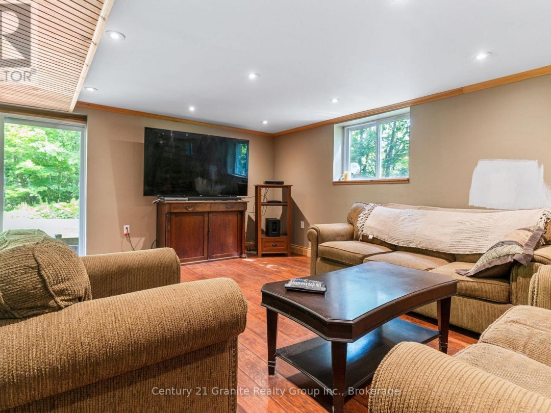 1029 WIGAMOG ROAD, 