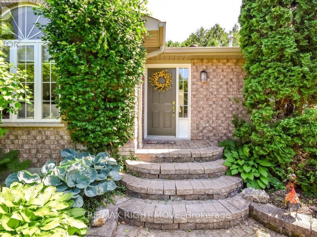 7 BLACKCOMB DRIVE, 