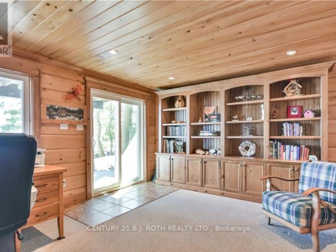 3931 MENOKE BEACH ROAD, 