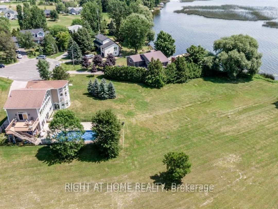 3788 TUPPY DRIVE, Lake Simcoe