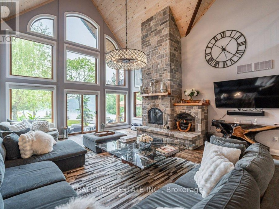 1856 Blueberry Trail, Drag Lake