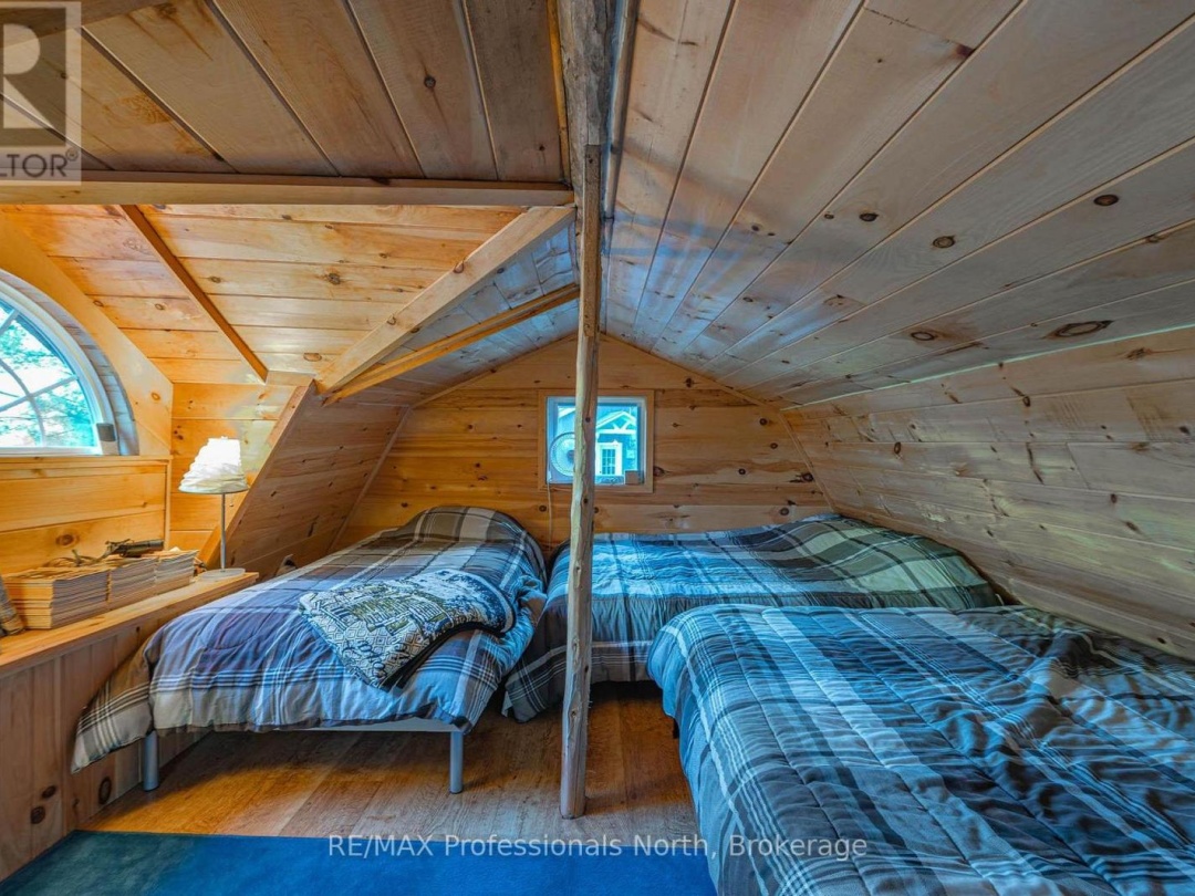 1484 Bat Lake Road, Canning Lake