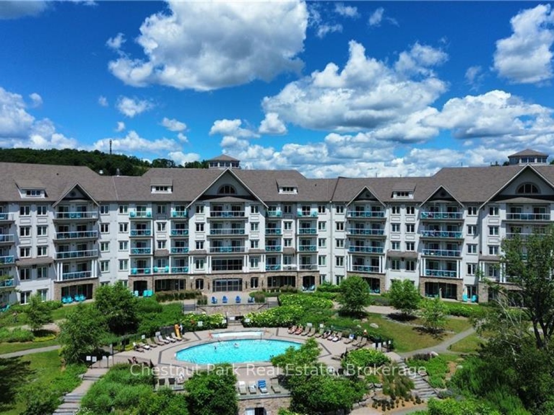 330 - 25 PEN LAKE POINT ROAD, 