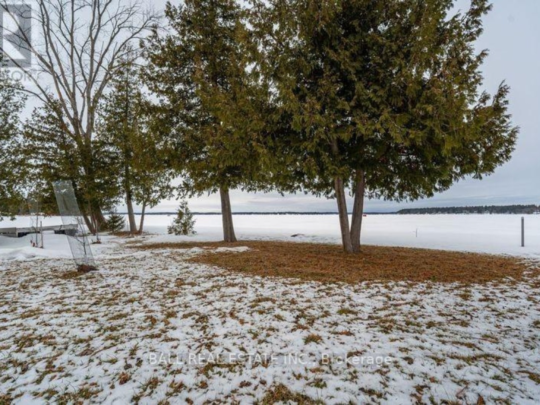 35 Elder Street, Sturgeon Lake