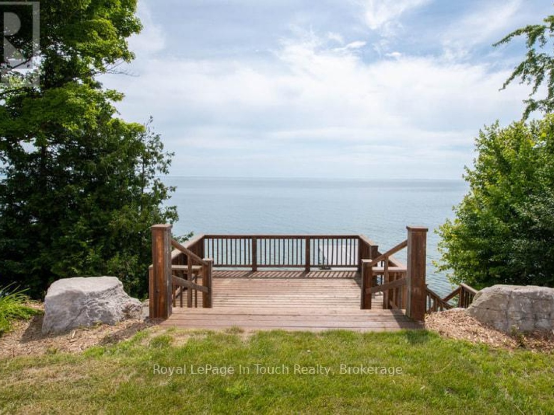57A Maplewood Parkway, Lake Simcoe
