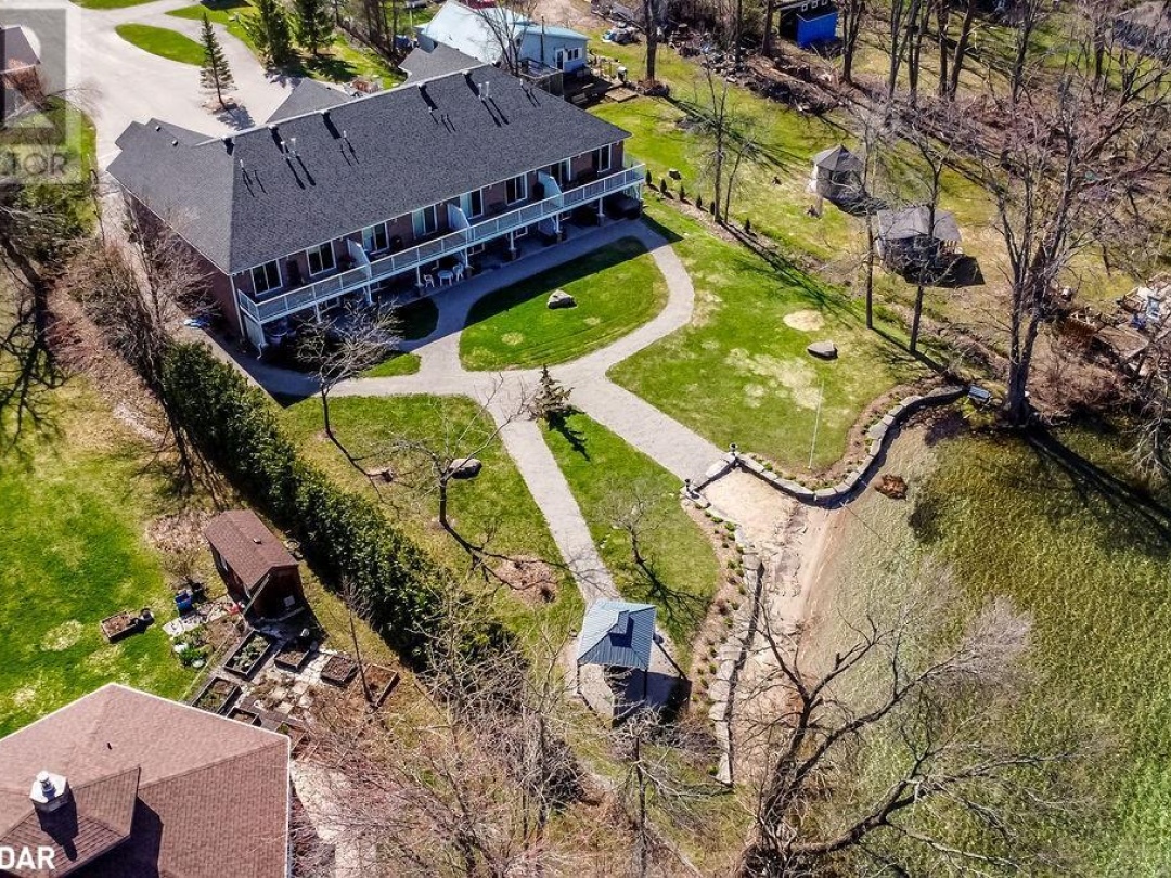 43 Creighton Street S Unit# 104, Lake Simcoe