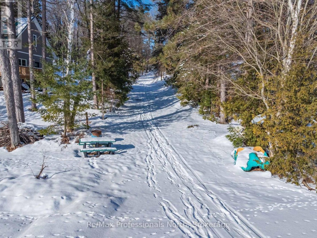 1011 Fitchett Lane, Riley Lake