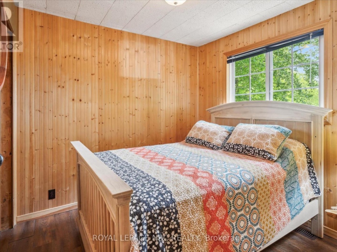 283 Salmon Lake Road N, Salmon Lake