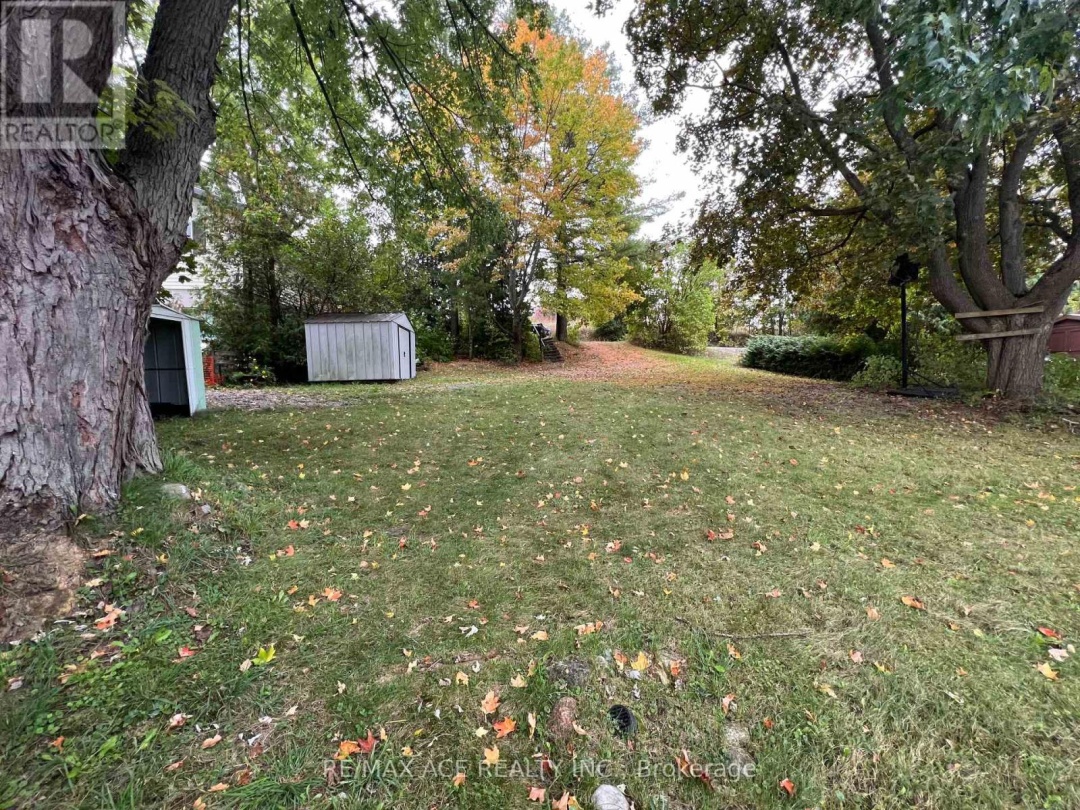 41 NORTH TAYLOR ROAD, 