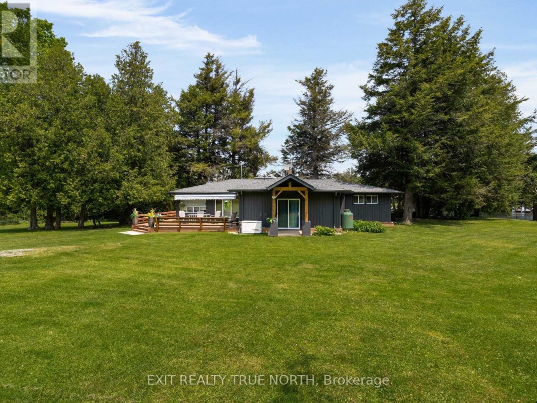 22 CARDINAL DRIVE, Talbot Lake