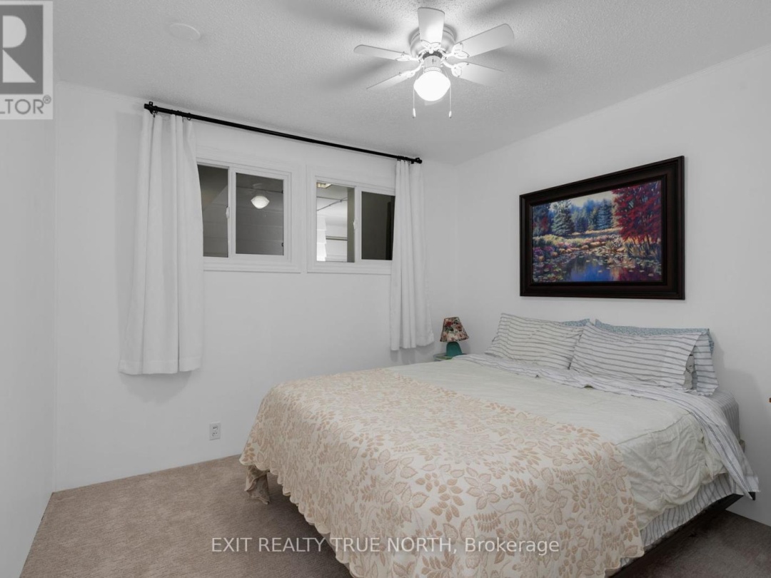22 CARDINAL DRIVE, Talbot Lake