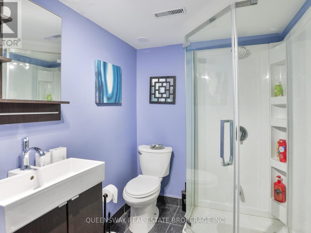 10 LEWIS DRIVE, Orillia