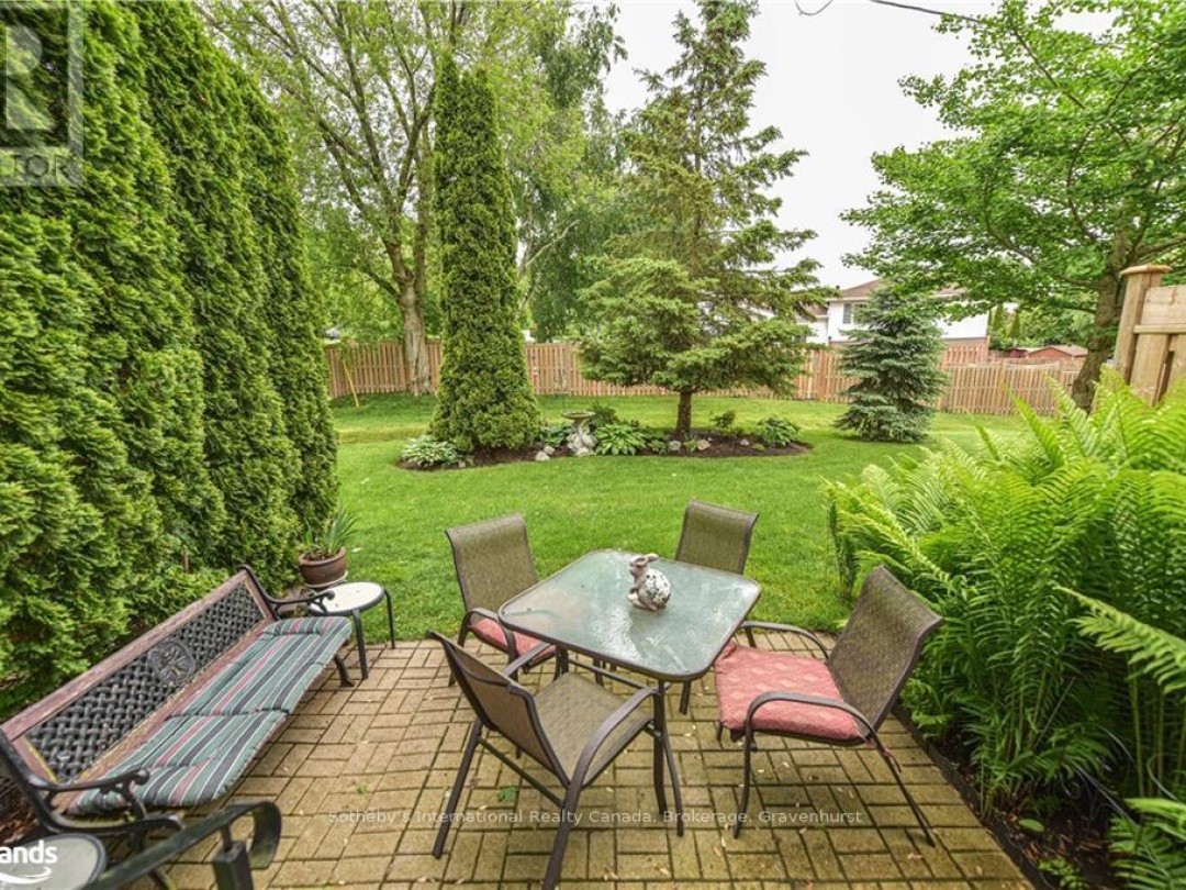 101 10 Museum Drive, Orillia