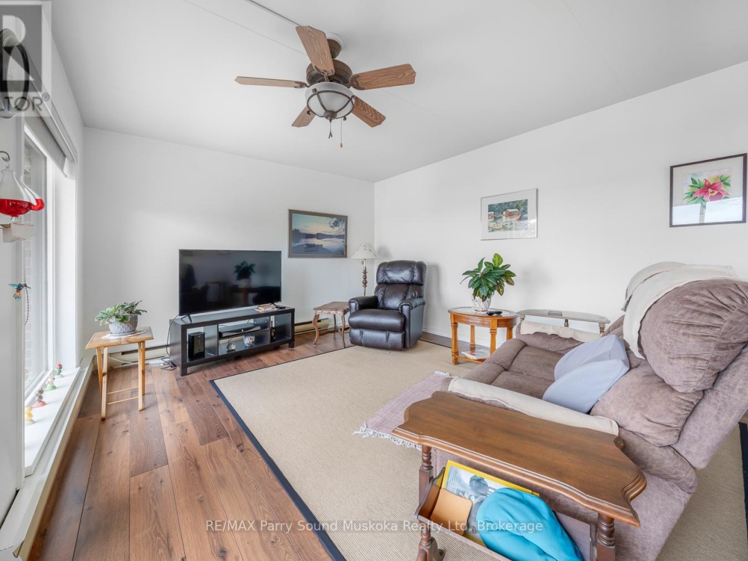 205 100 Beaconview Heights, Parry Sound