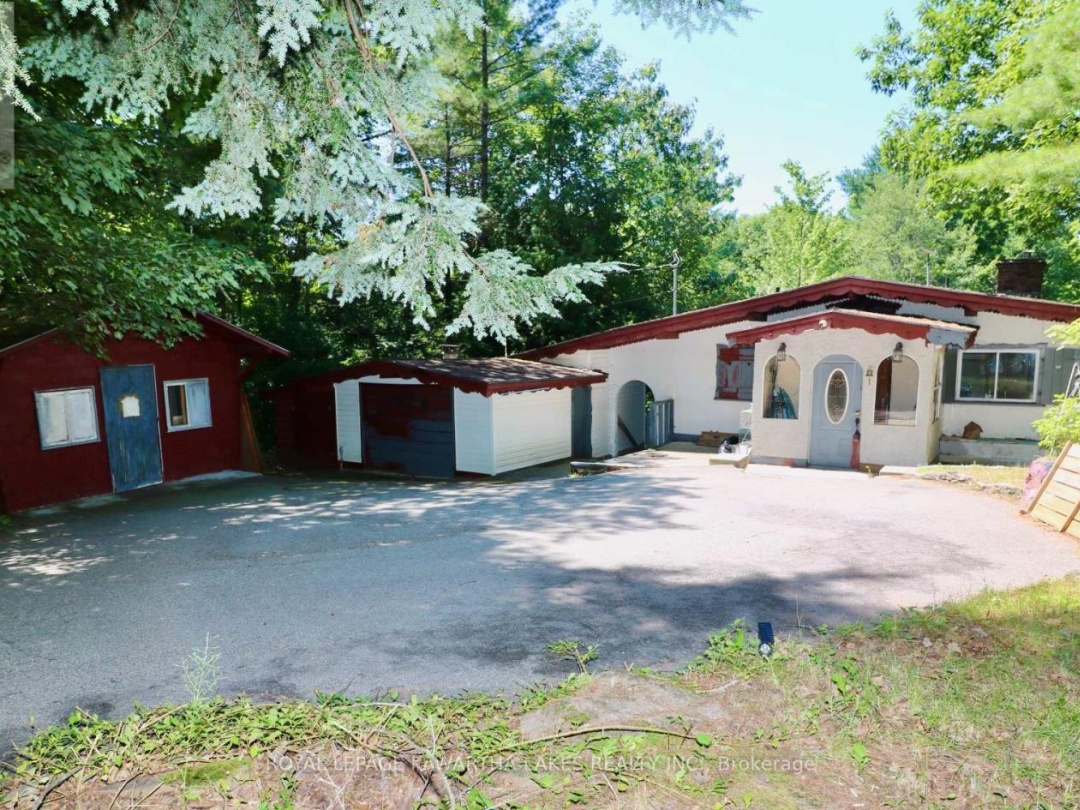 7692 BIRCH DRIVE, Black Lake