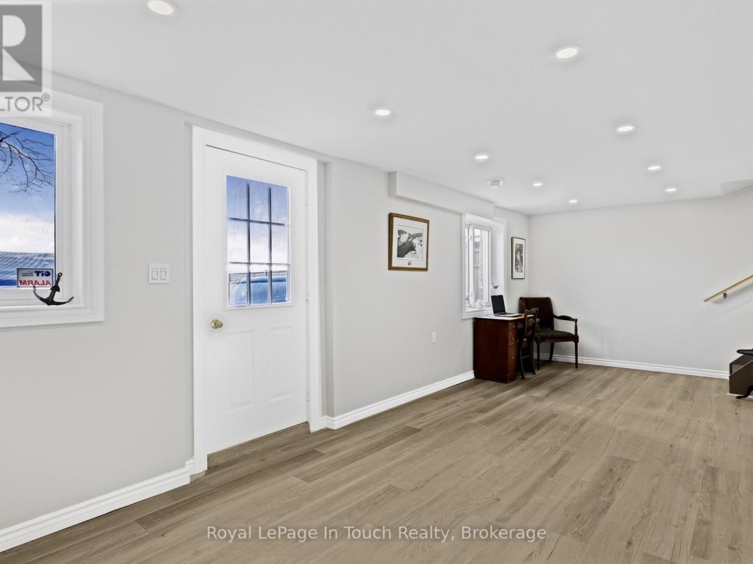 278 Robins Point Road, Georgian Bay