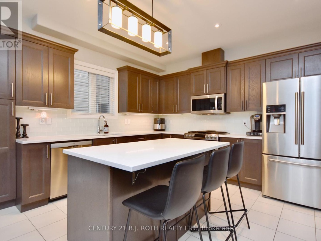 3089 EMPEROR DRIVE, 