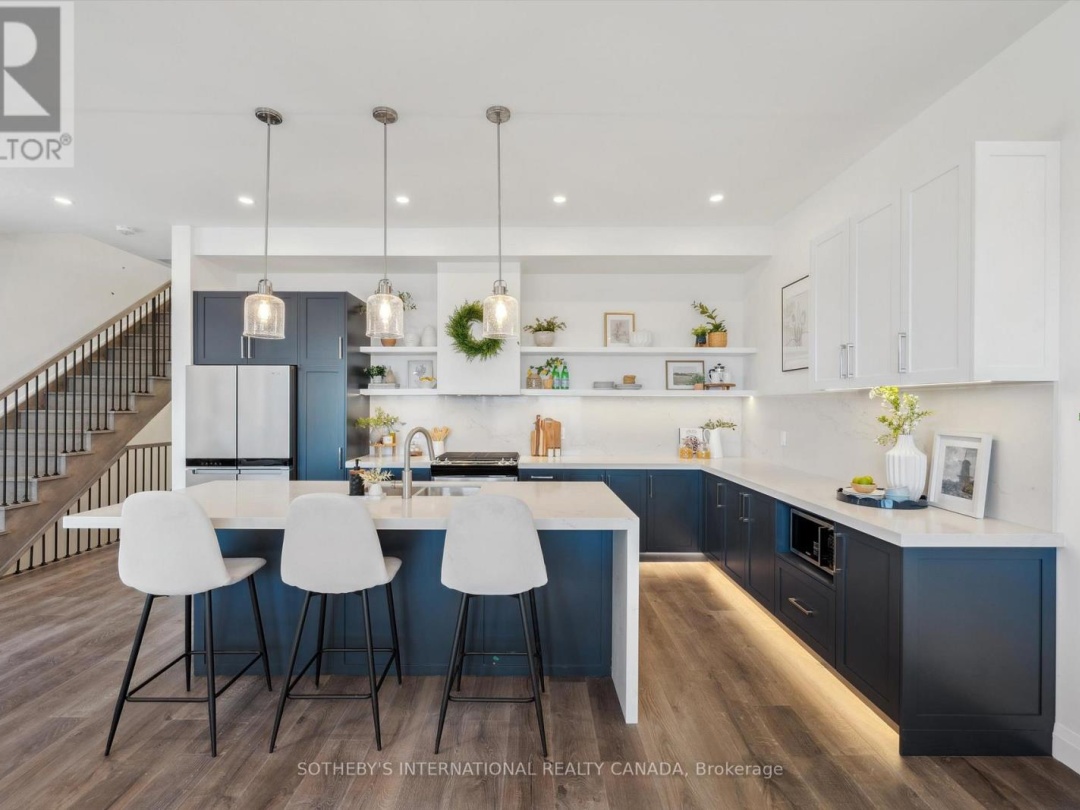 17 - 19B WEST ST N STREET, 