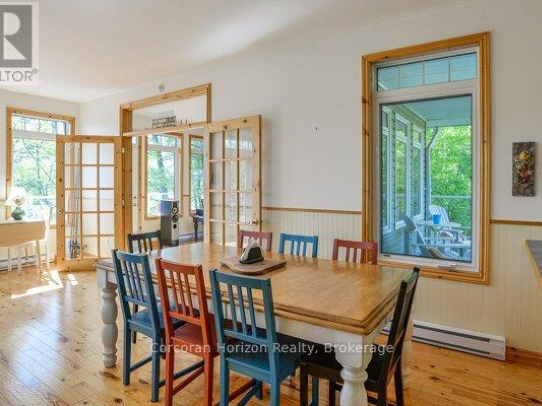 1320 Island 360 Road, Six Mile Lake