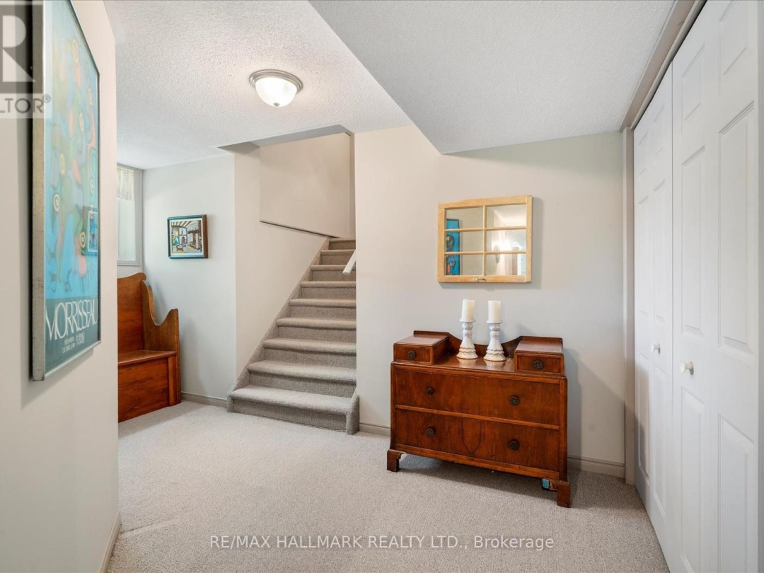 6 EVANS DRIVE, 