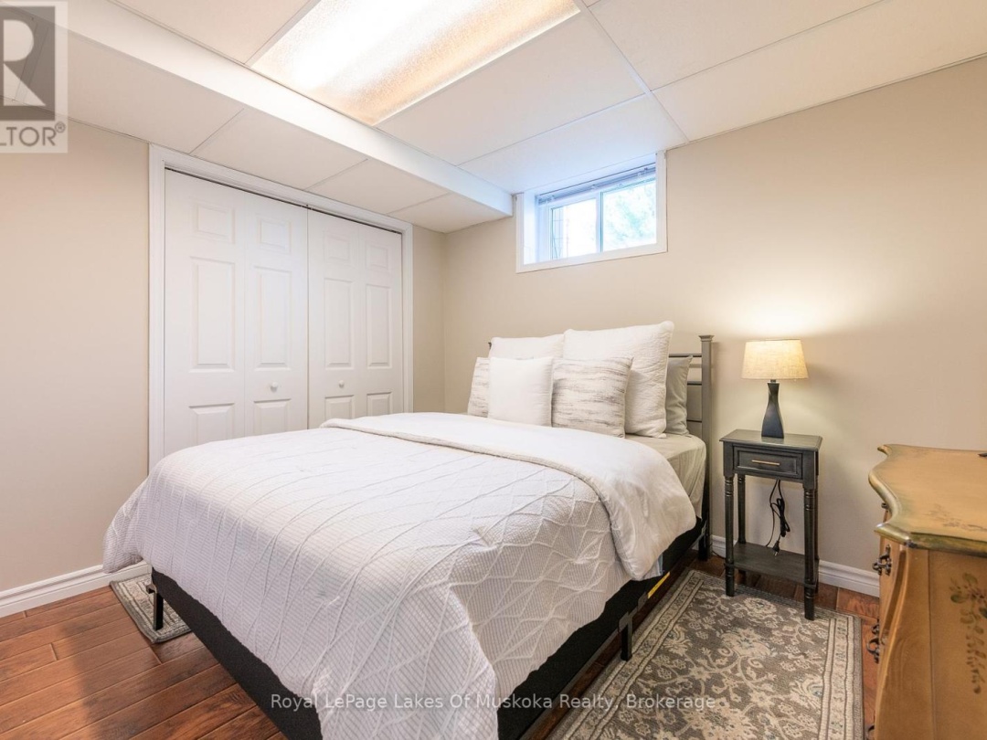 284 SOUTH FAIRY LAKE ROAD, 