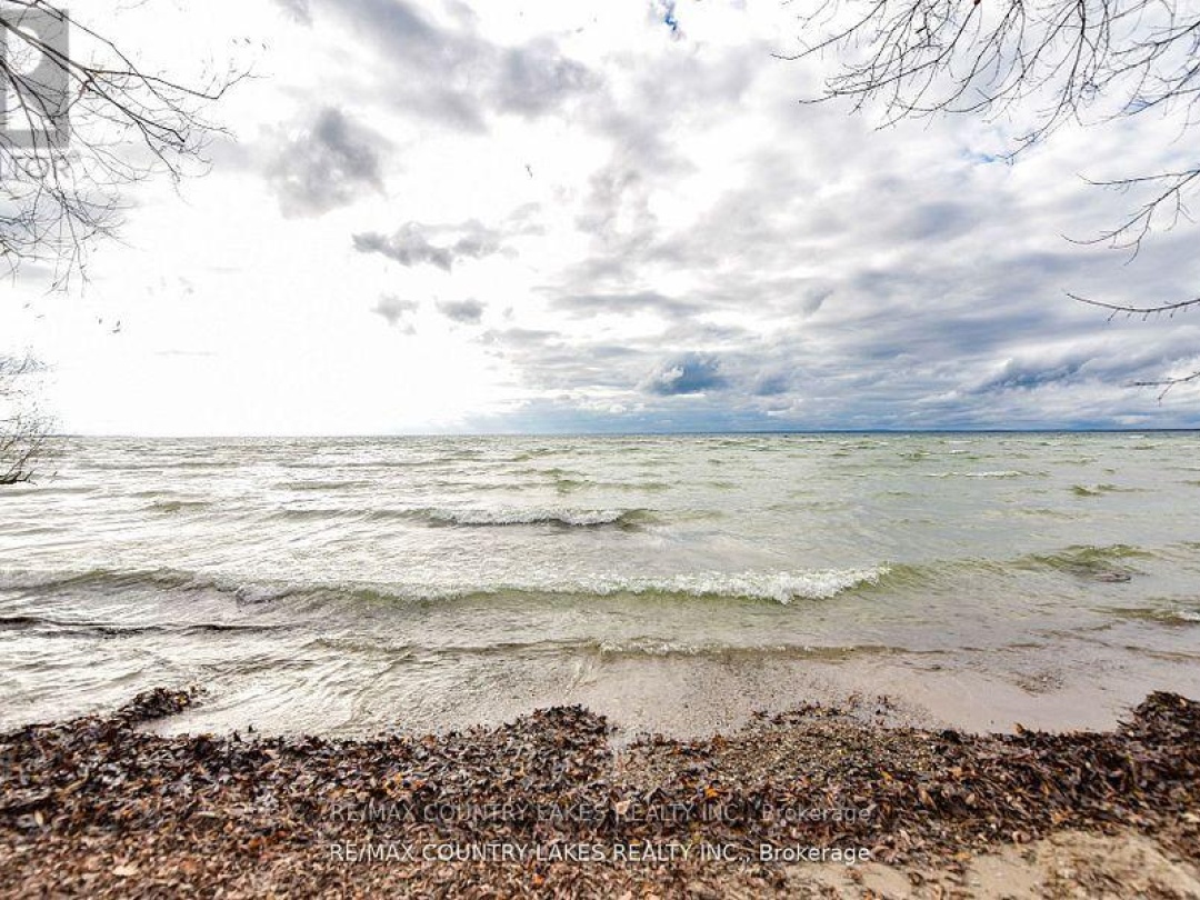 2102 LAKESHORE DRIVE, 