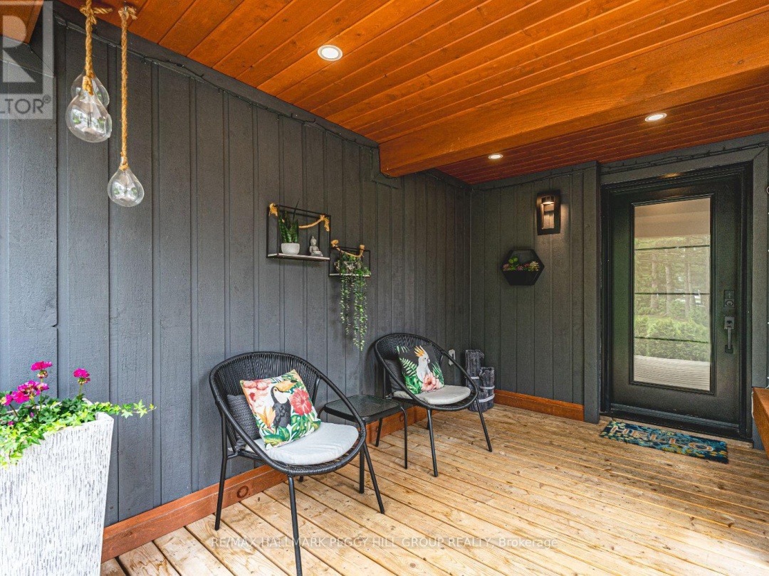 7952 Park Lane Crescent, Black Lake