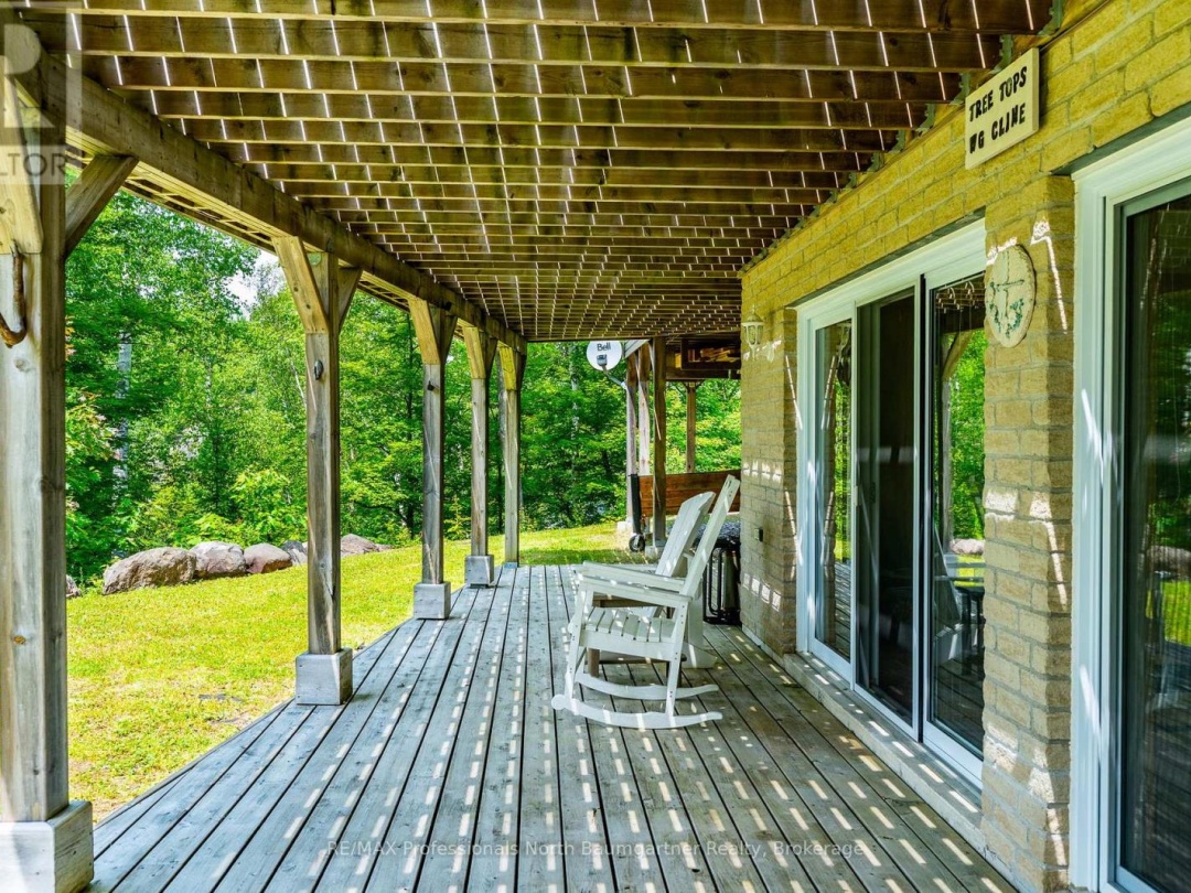 1132 TRAPLINE TRAIL, 