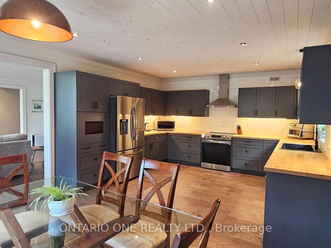 1698 REAY ROAD, 