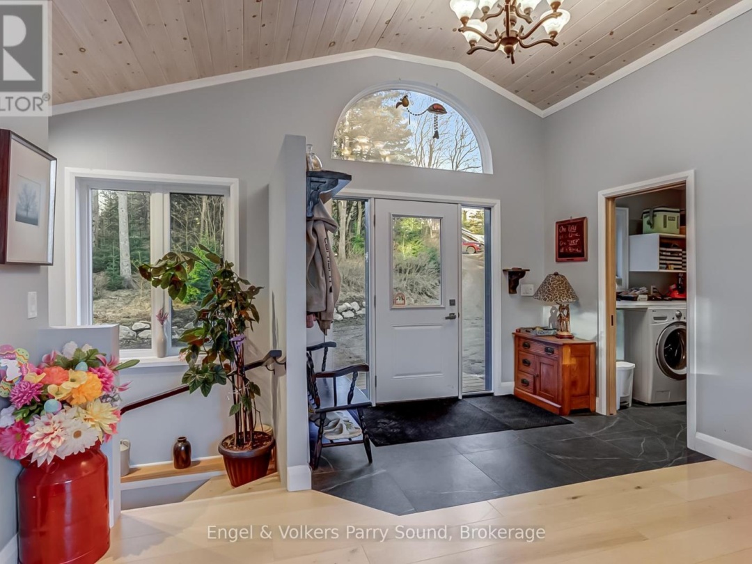 49 Cemetery Road, Seguin