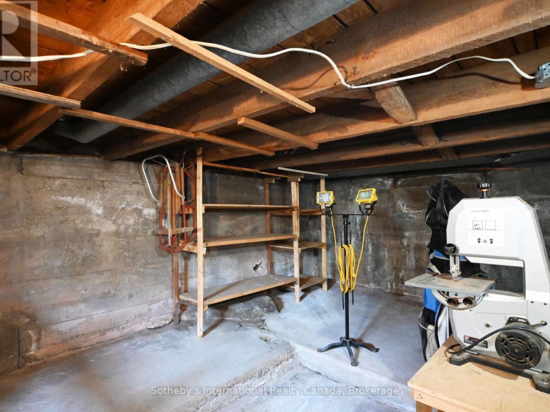 74 CASCADE STREET, Parry Sound