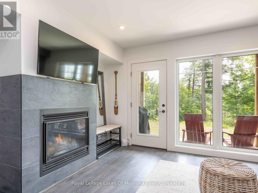 102 3 Tree Tops Lane, Peninsula Lake