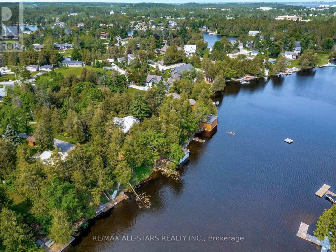 14 WYCHWOOD DRIVE E, 