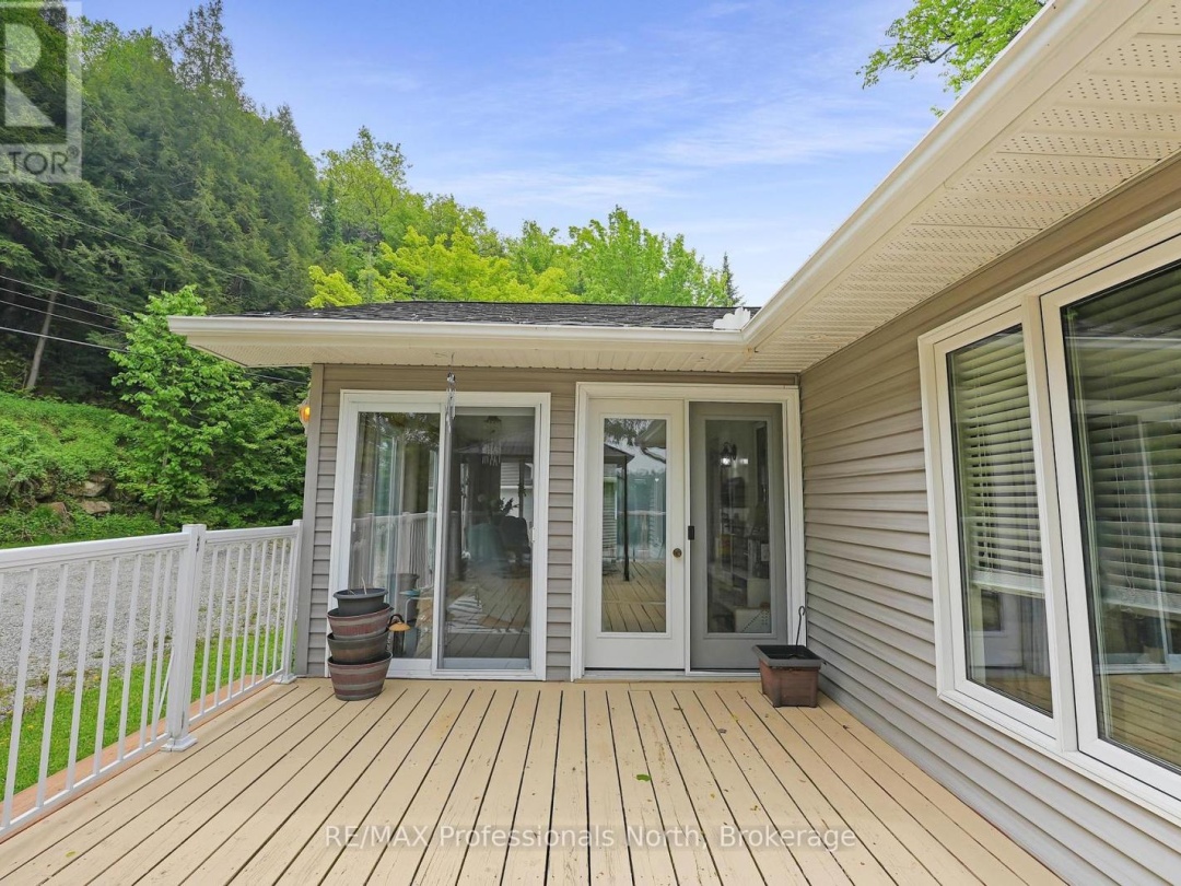 1093 Comak Crescent, St Nora Lake